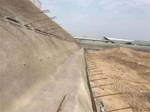 丰满河道边坡加固